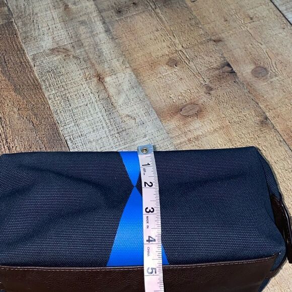 Fossil Men's Leather Framed Toiletry Travel Bag  Dark Brown Navy Blue - Picture 12 of 12